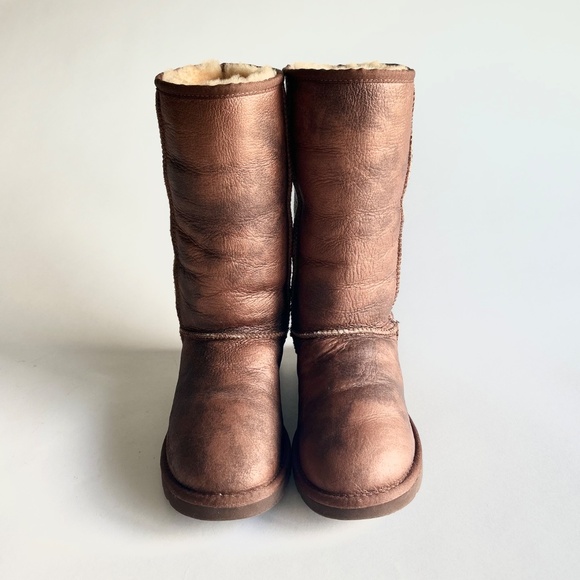 UGG Brown Metallic Genuine Leather Sheepskin Lining Classic Tall Boots size 6 - Picture 4 of 15